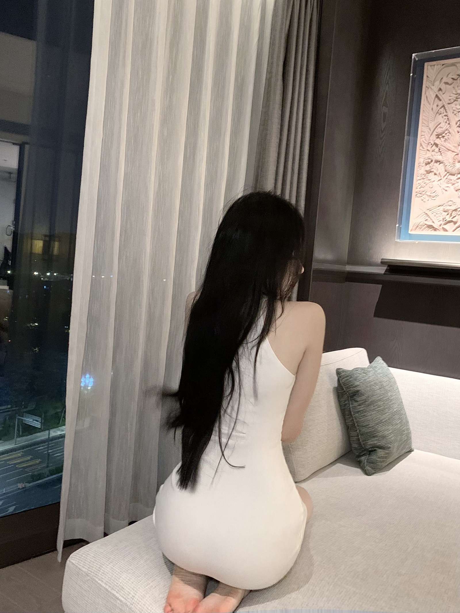 メタル装飾 タイトミニワンピース