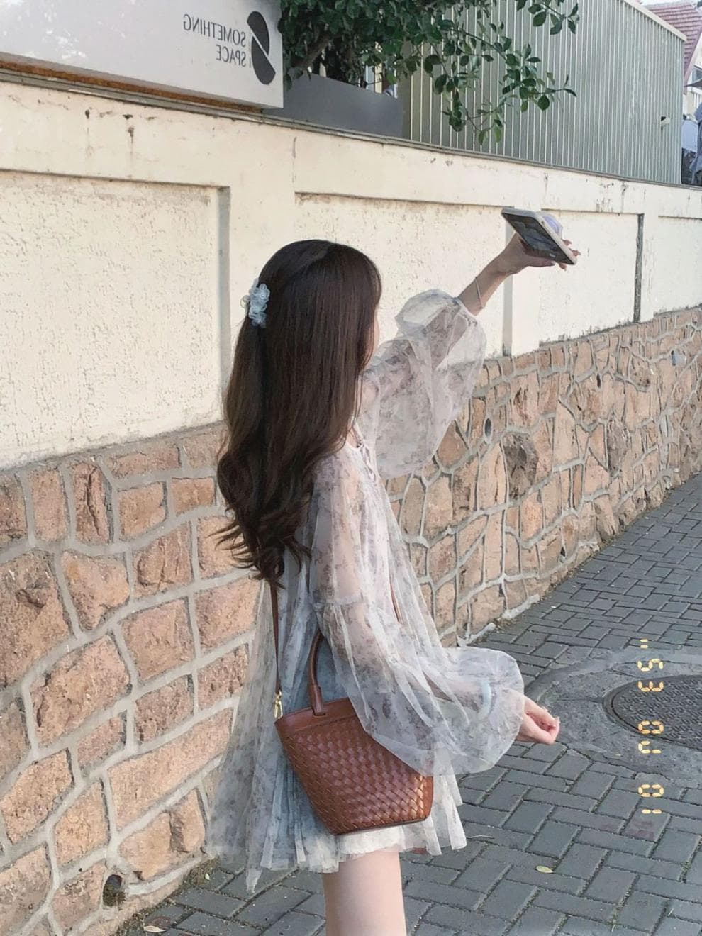 ミニワンピース ふんわり透け感シアー レースミニワンピース