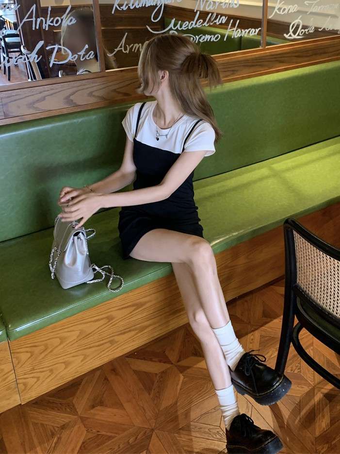 シンプルキャミソールミニワンピース