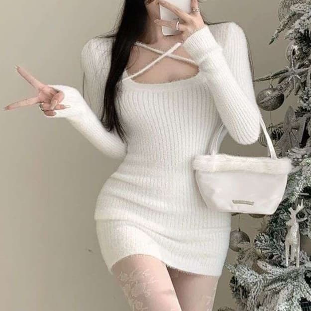 フロントクロスデザインニットミニワンピース