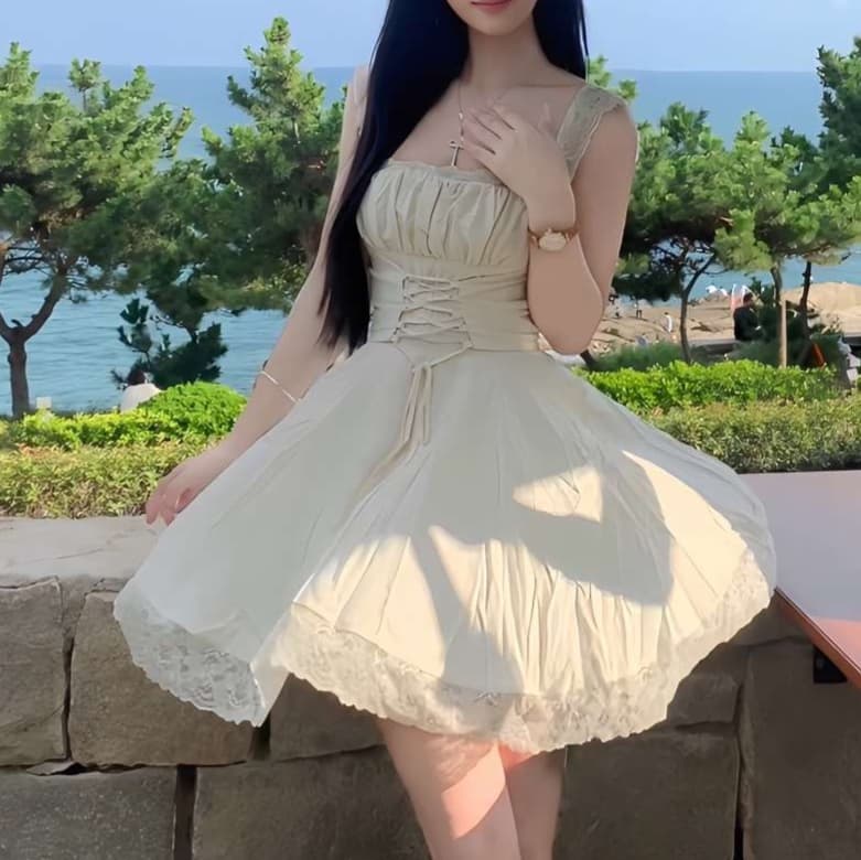 ふんわりレースフリルミニワンピース