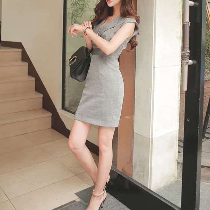 きれいめ襟付き タイトミニワンピース