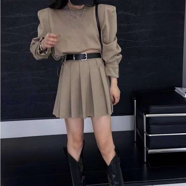 プリーツフレアミニワンピース