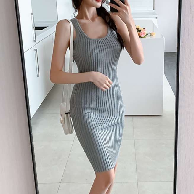 リブニット素材 タイトニットミニワンピース 夏用