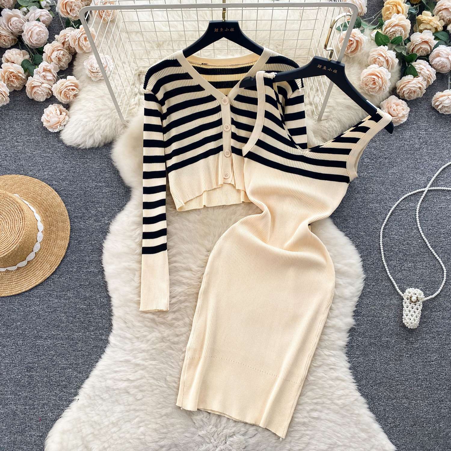 ボーダー柄カーディガン&タイトミニワンピースセット　リブ素材