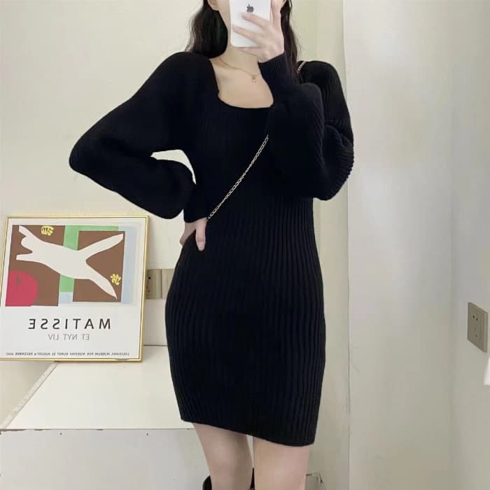 大人可愛いパフスリーブリブニットミニワンピース