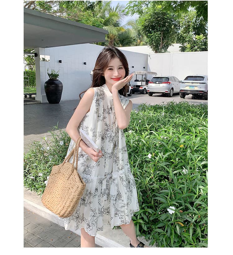 ミニワンピース 優美な花柄レトロ フレアワンピ