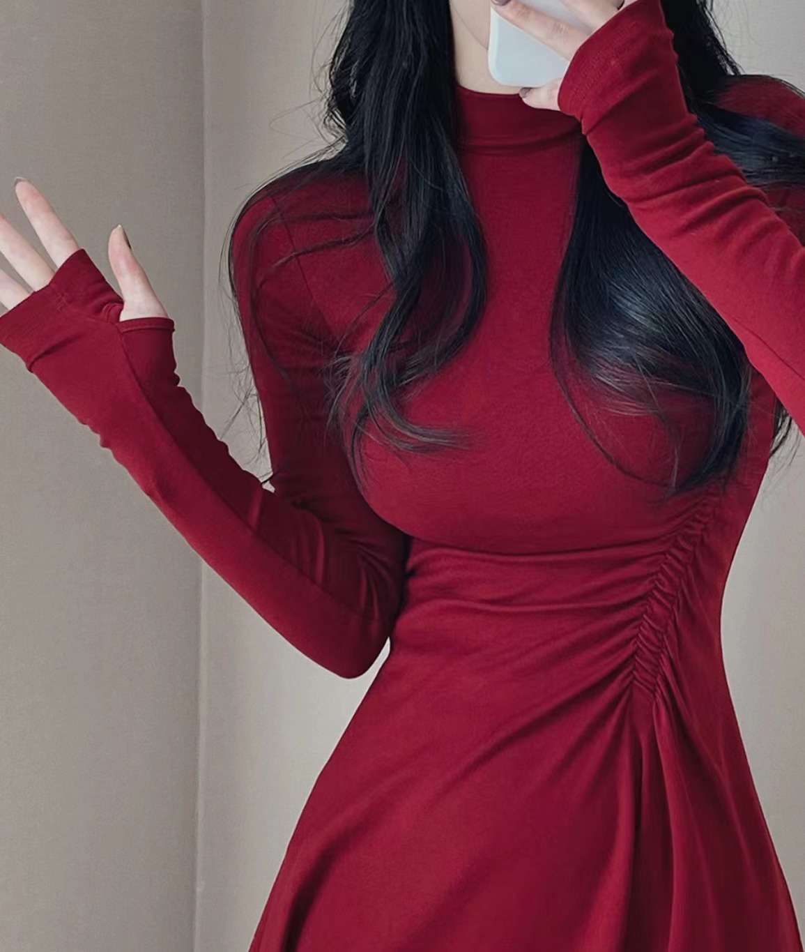 ミニワンピース シンプル無地 超ミニ丈 タイトニットワンピ 韓国風