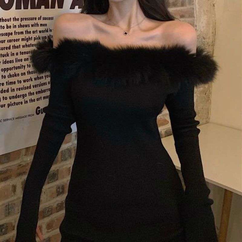 ファー付きリブニットミニワンピース