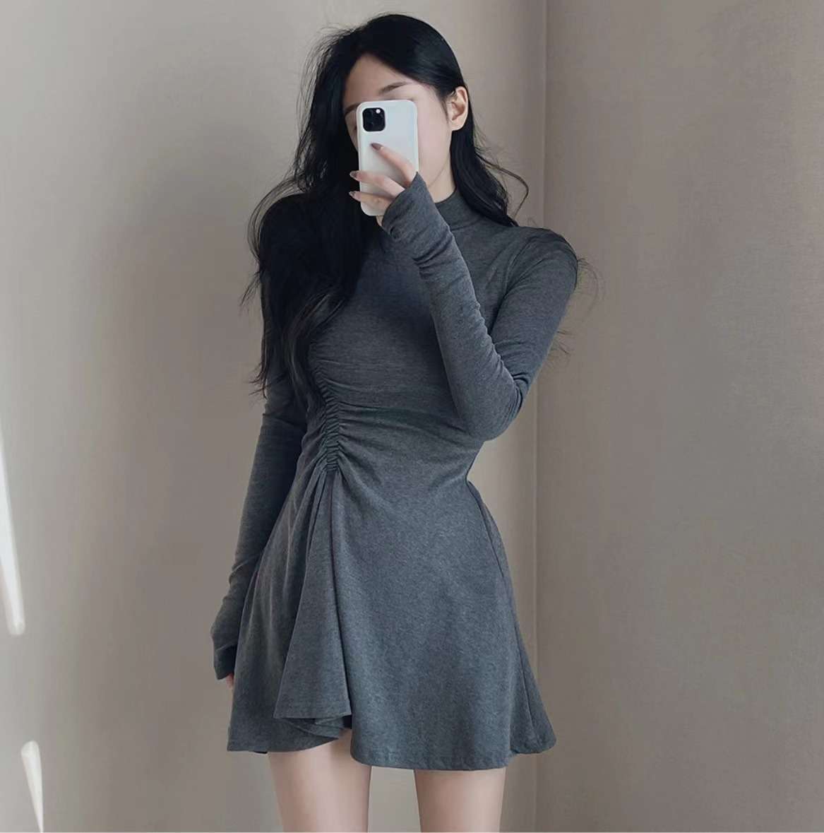 ミニワンピース シンプル無地 超ミニ丈 タイトニットワンピ 韓国風