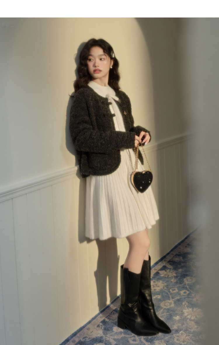 ミニワンピース プリーツミニニットワンピース