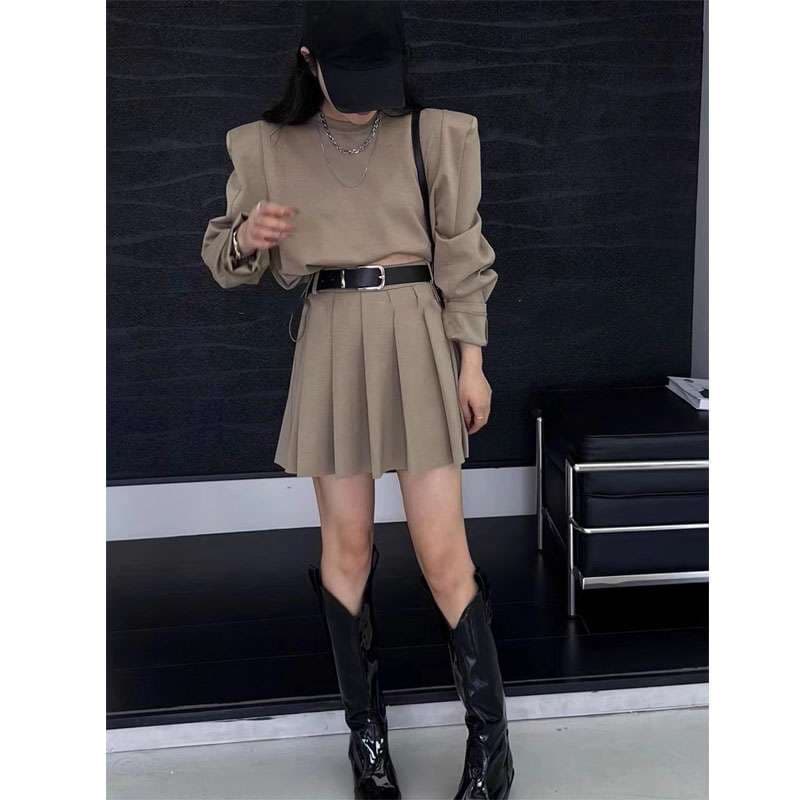 プリーツフレアミニワンピース