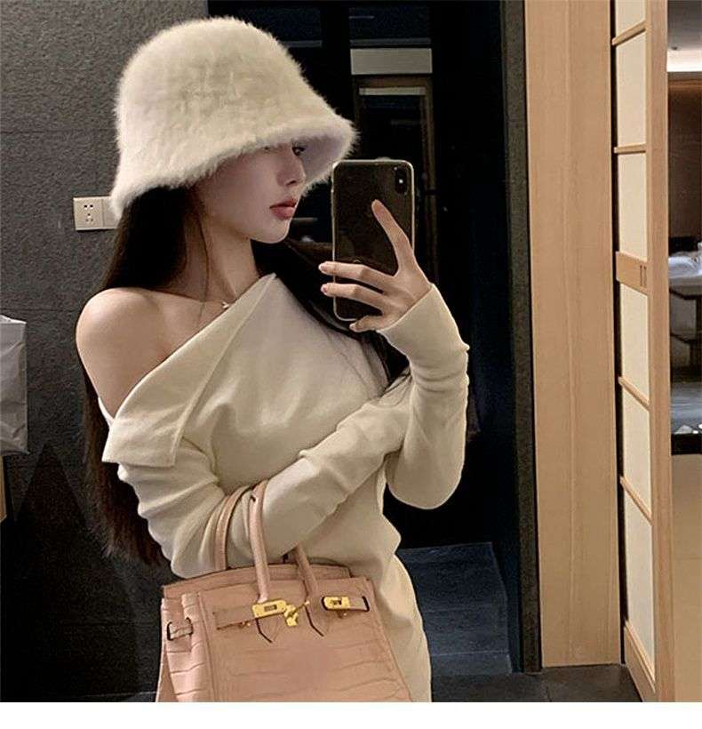 アシメントリーネック タイトミニワンピース