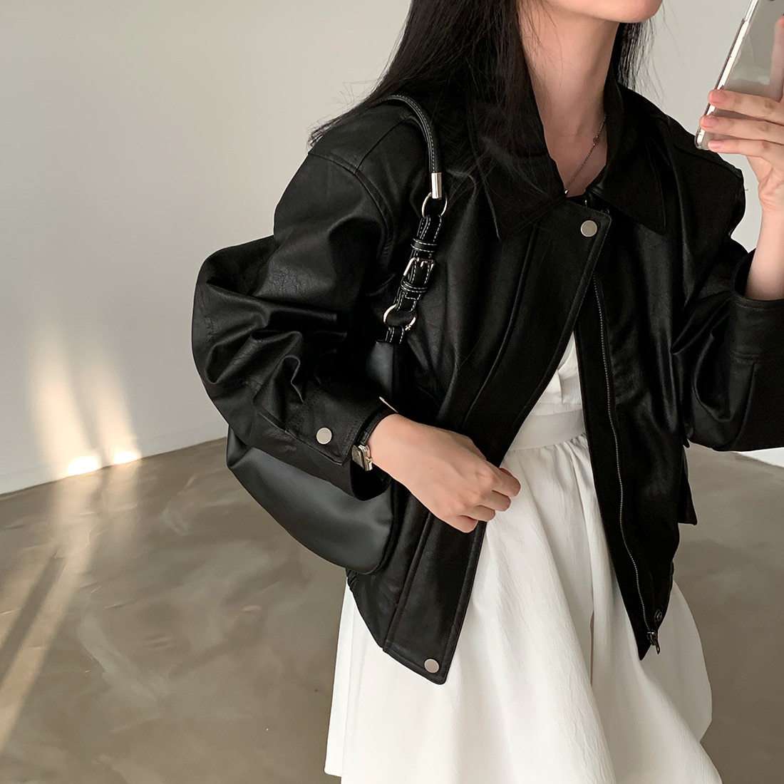 シンプルプリーツキャミミニワンピース