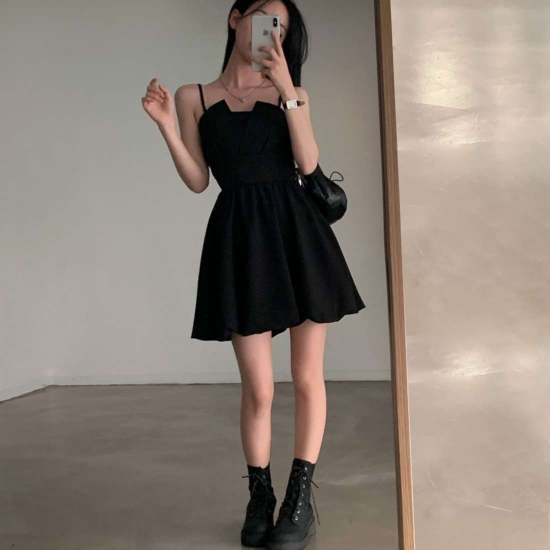 シンプルプリーツキャミミニワンピース