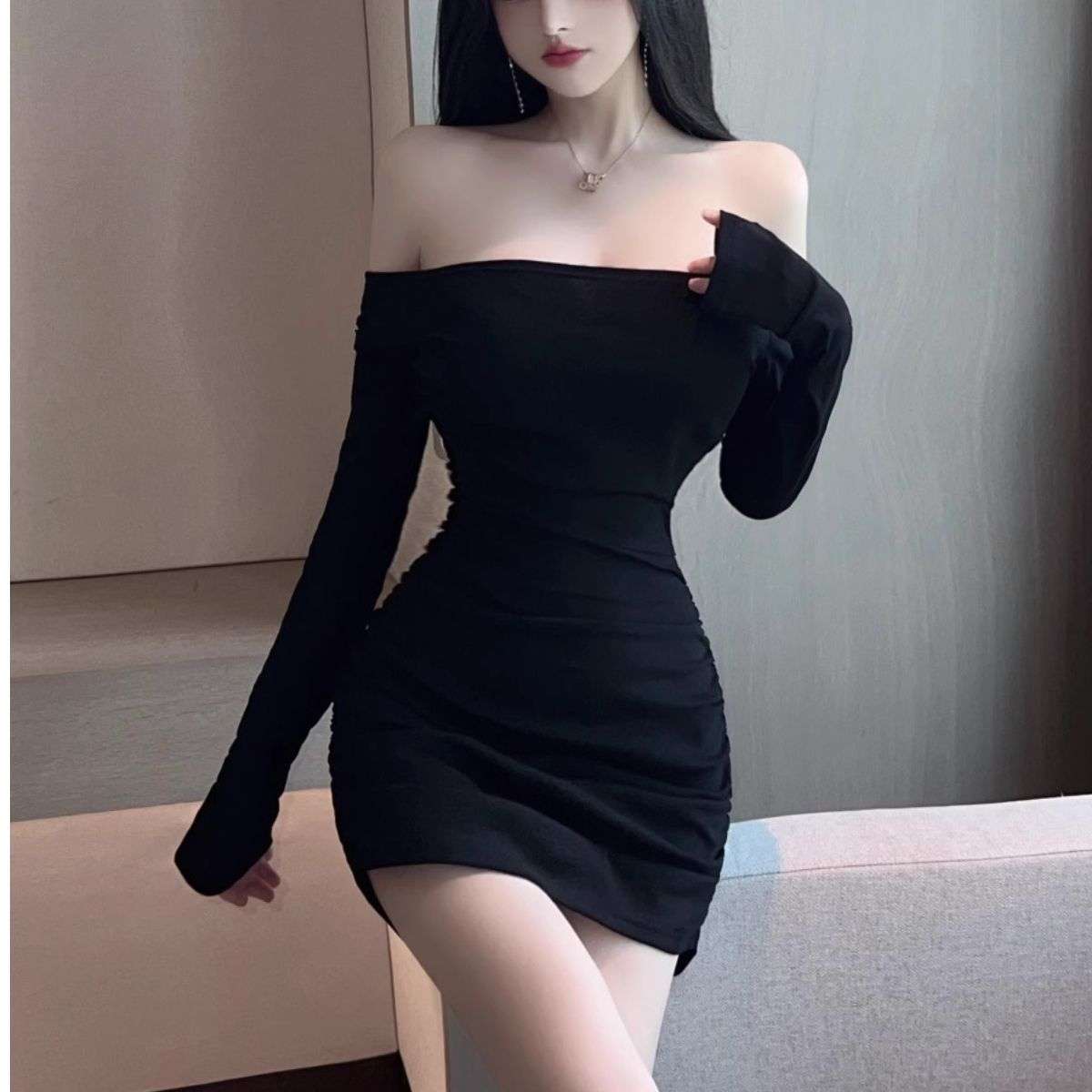 ミニワンピース 大人 ワンショルダー ギャザータイトワンピ