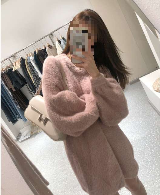 【秋冬コーデ】ふわもこオーバーサイズ ニットミニワンピース