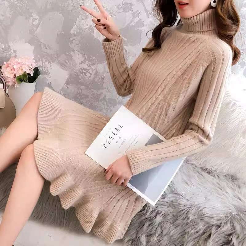 ミニワンピース タートルネックニットワンピース