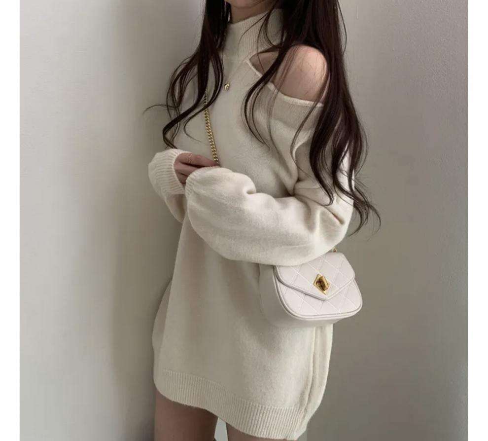 【秋冬】ミニワンピース オフショルダー風ニットワンピース