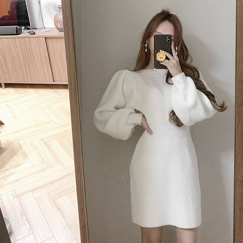 ふんわり袖のリブニットミニワンピース