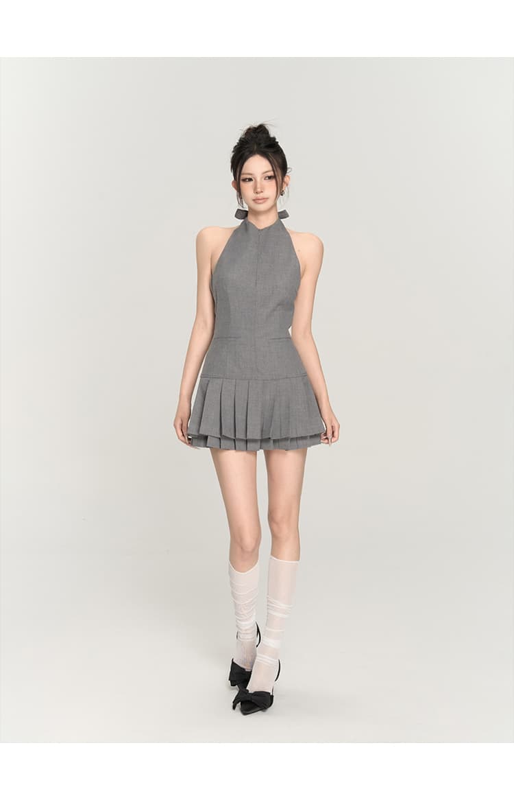 ホルターネックプリーツ フレアミニワンピース