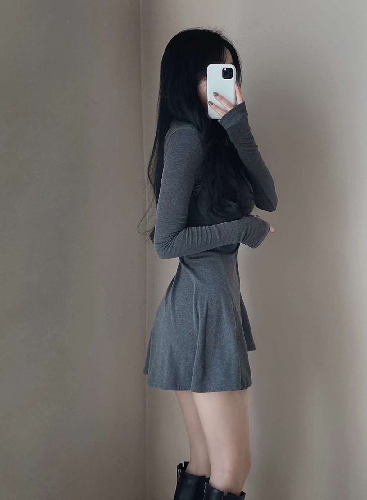 ミニワンピース シンプル無地 超ミニ丈 タイトニットワンピ 韓国風