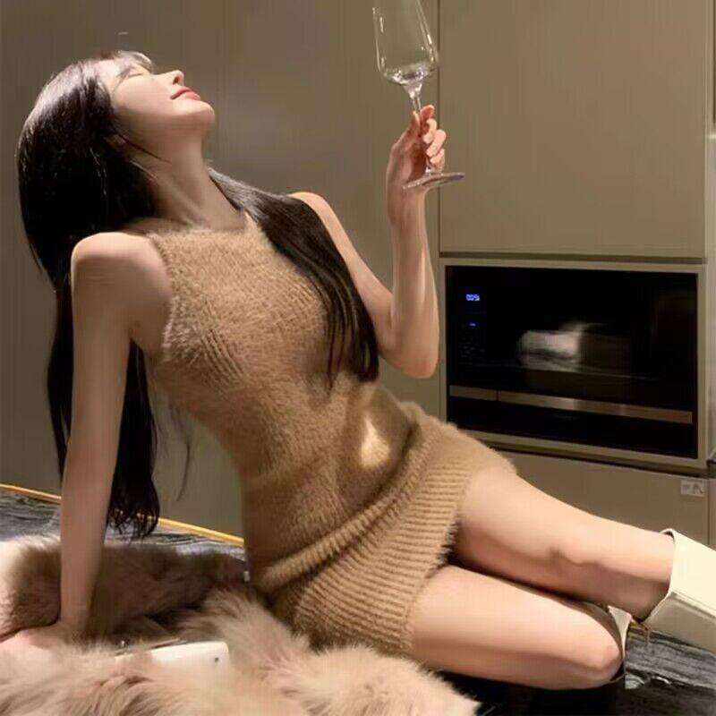 ミニワンピース シンプル美シルエット ノースリーブミニワンピース