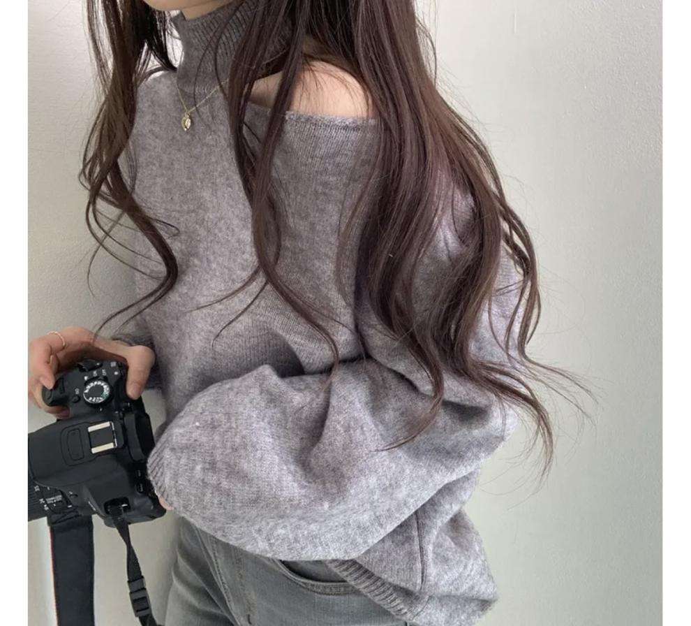 【秋冬】ミニワンピース オフショルダー風ニットワンピース