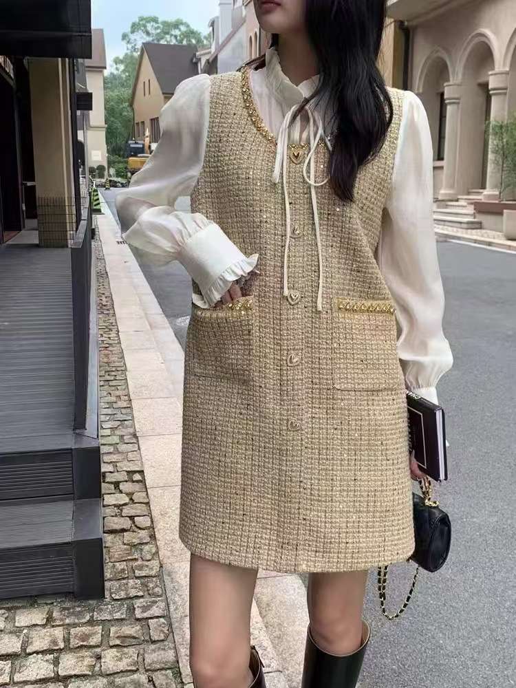 ミニワンピース パール付きツイードミニキャミワンピース