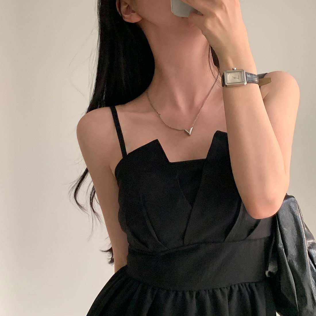 シンプルプリーツキャミミニワンピース