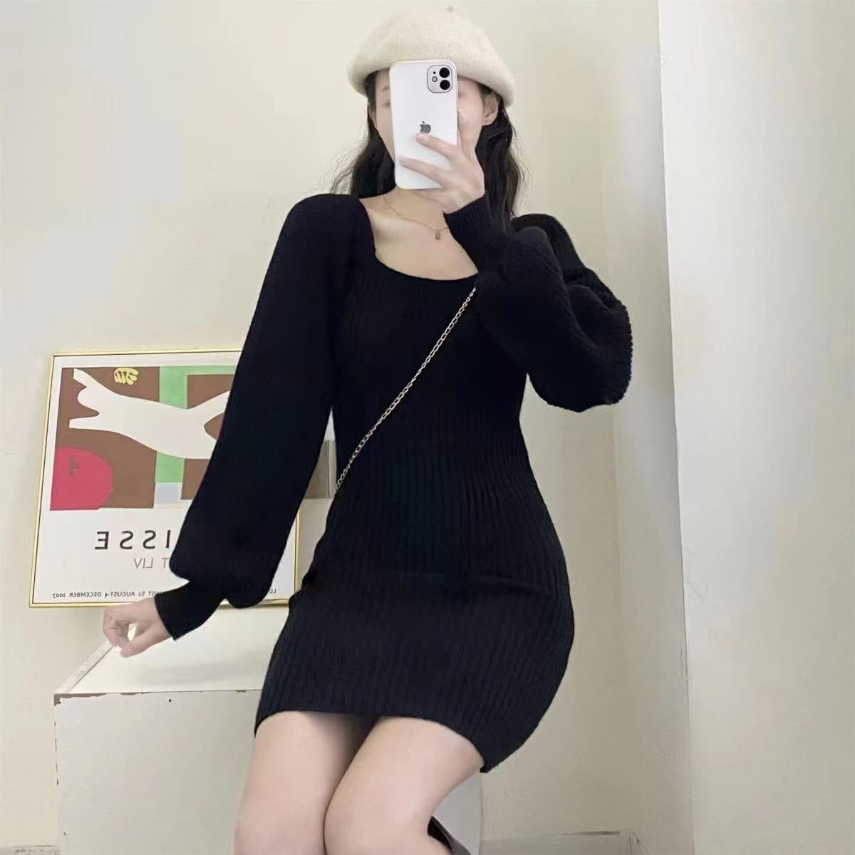 大人可愛いパフスリーブリブニットミニワンピース