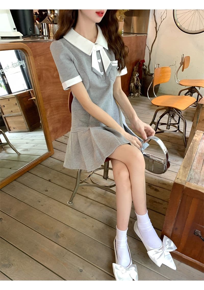 セーラー襟リボン プリーツフレアミニワンピース