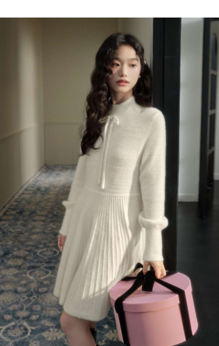 ミニワンピース プリーツミニニットワンピース