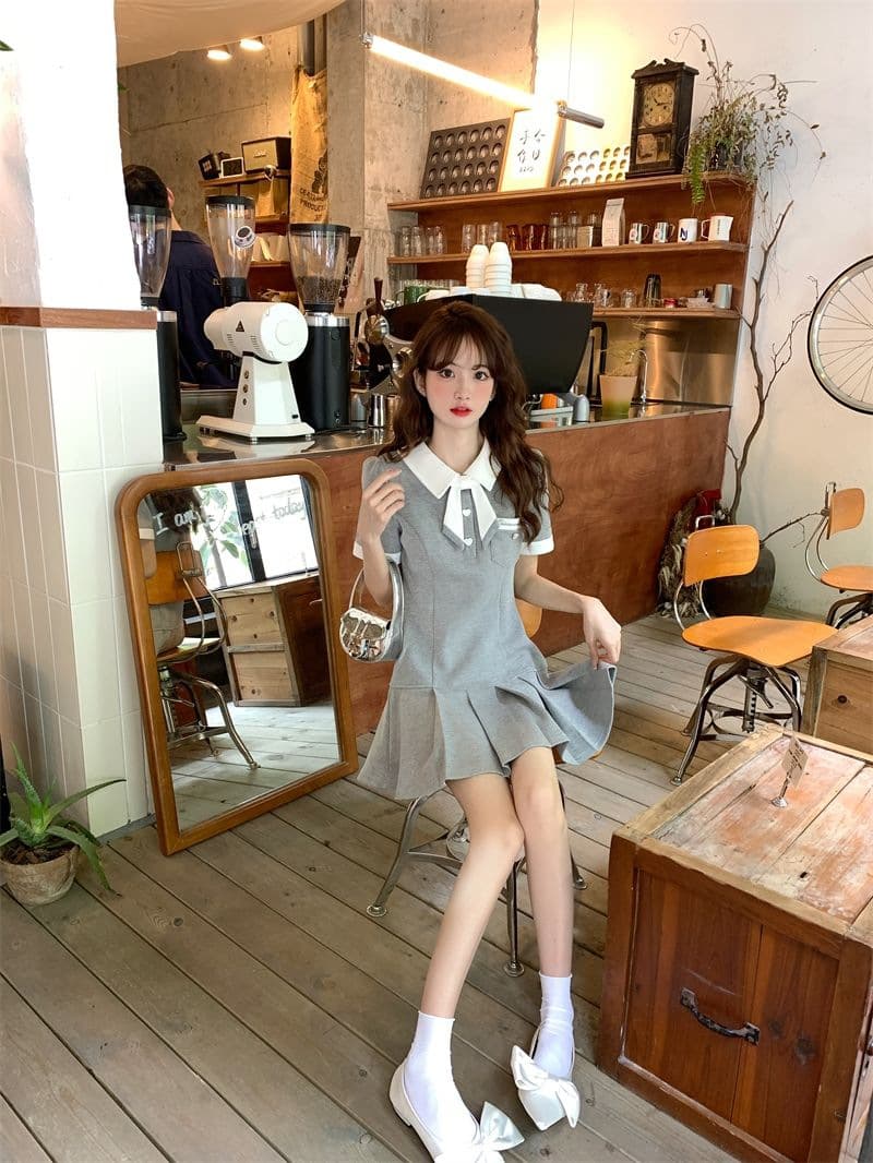 セーラー襟リボン プリーツフレアミニワンピース