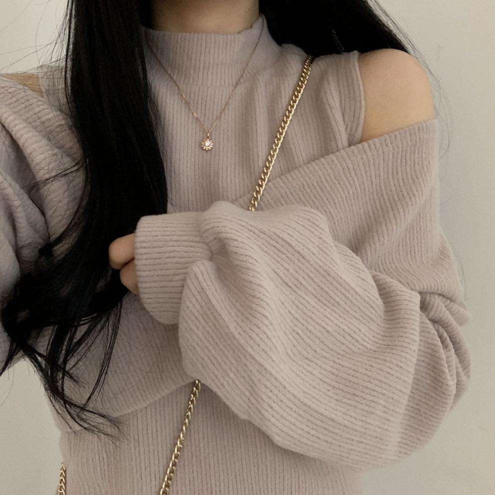 ミニワンピース 韓国風 肩出しニットワンピ