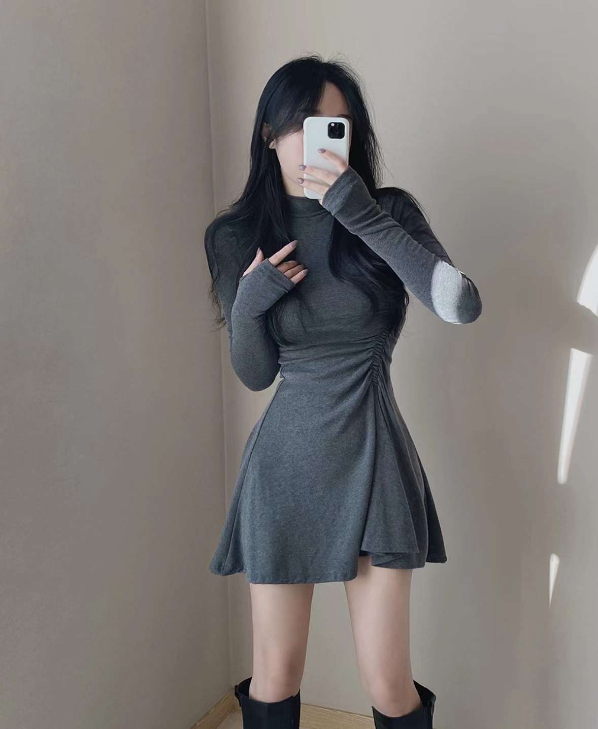 ミニワンピース シンプル無地 超ミニ丈 タイトニットワンピ 韓国風