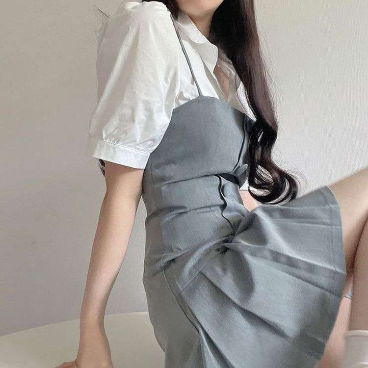ミニワンピース アシンメトリープリーツキャミワンピース
