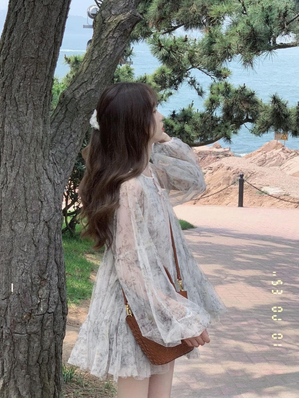 ミニワンピース ふんわり透け感シアー レースミニワンピース