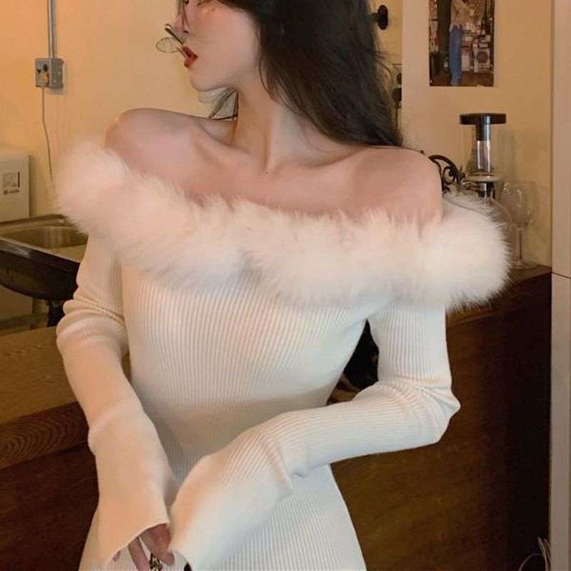 ファー付きリブニットミニワンピース