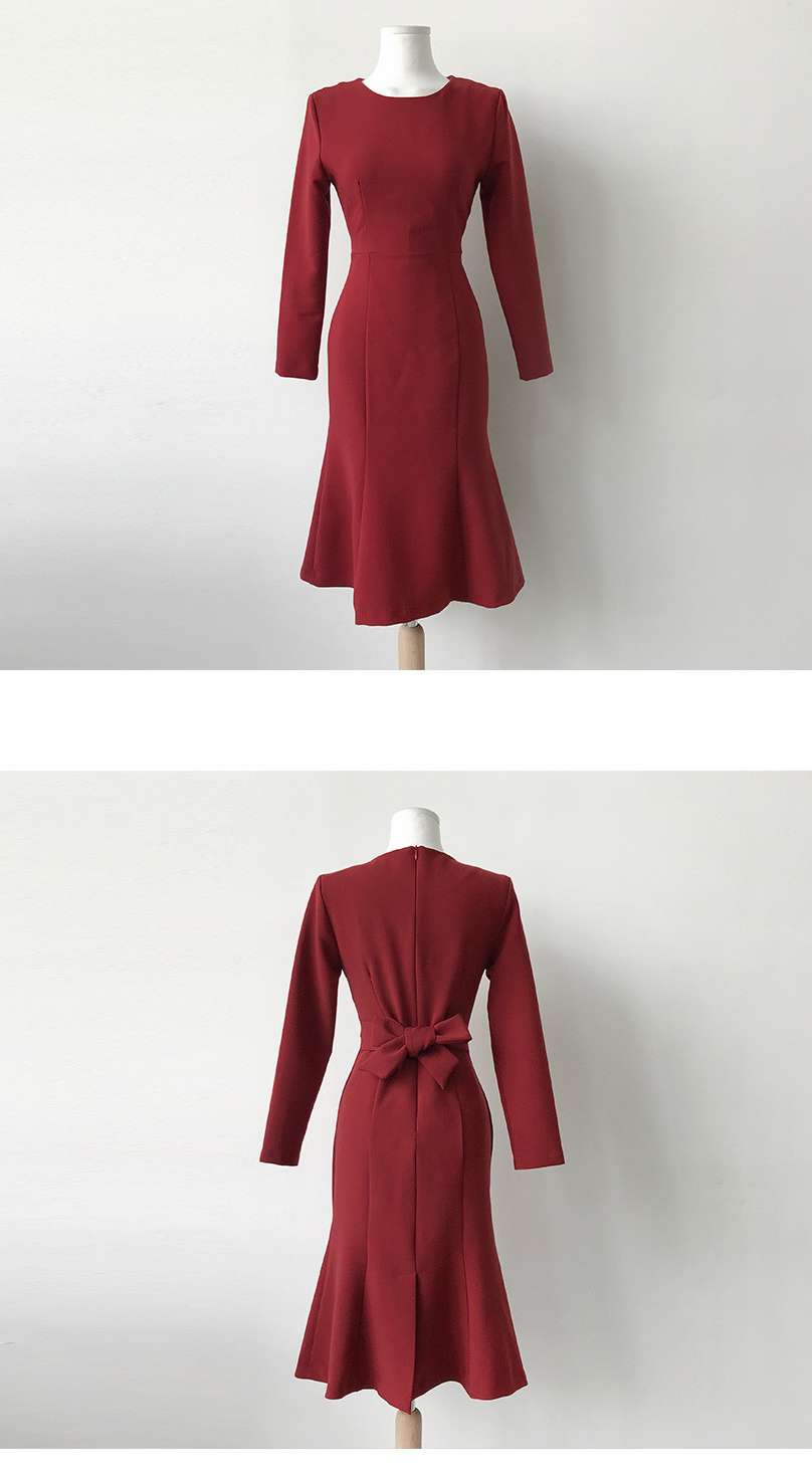 ミニワンピース マーメイドシルエットのフレアワンピース