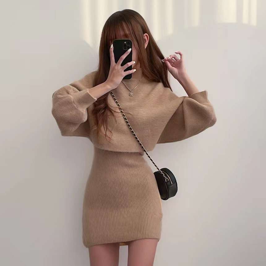 ミニワンピース オーバーサイズタートルネックxワンピースセット