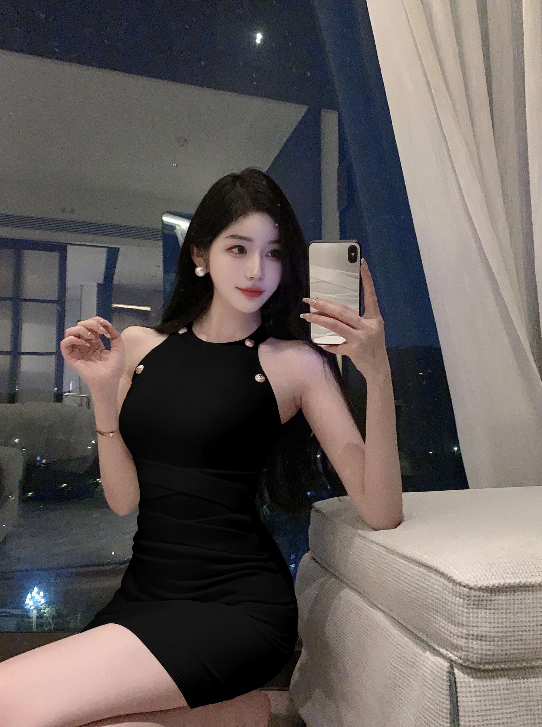 メタル装飾 タイトミニワンピース