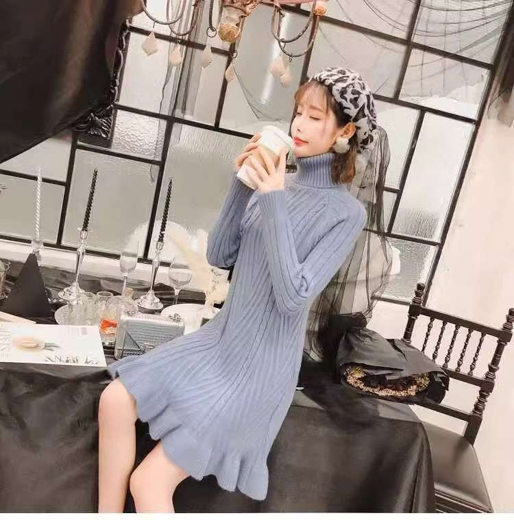 ミニワンピース タートルネックニットワンピース