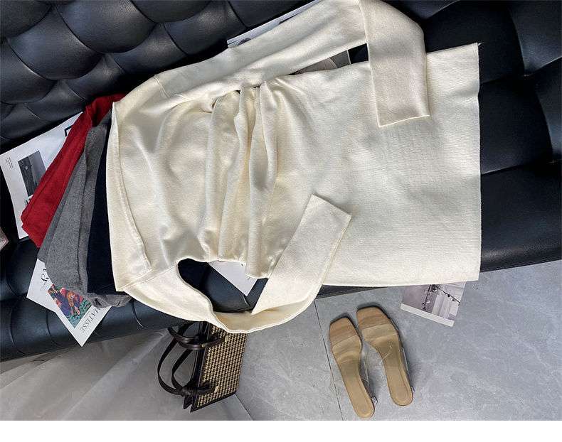 アシメントリーネック タイトミニワンピース