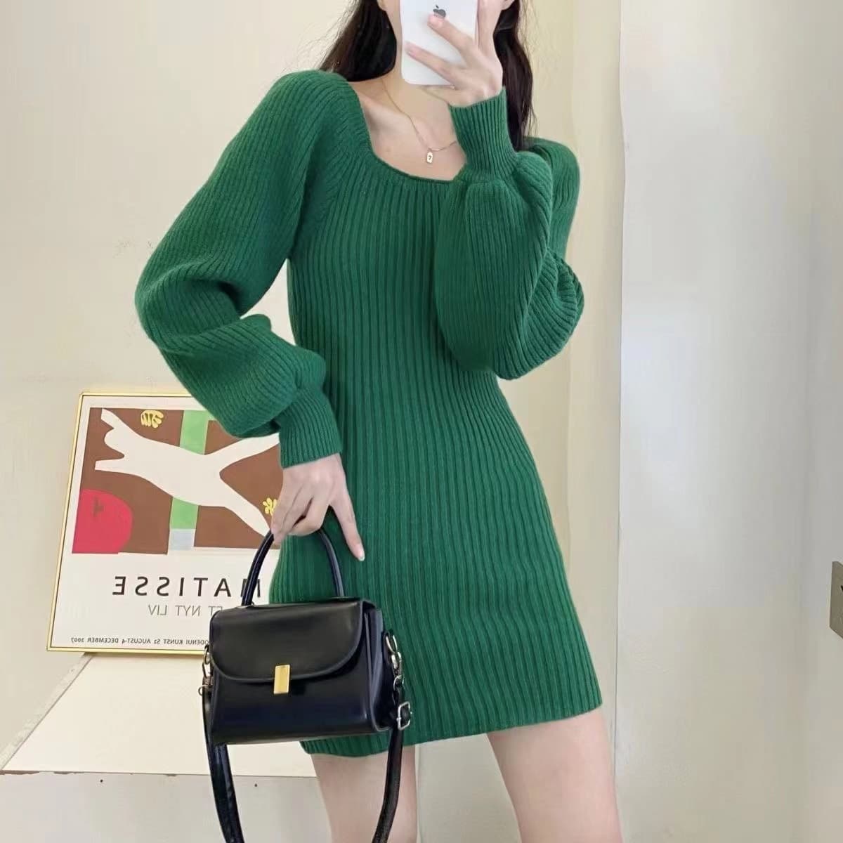 大人可愛いパフスリーブリブニットミニワンピース