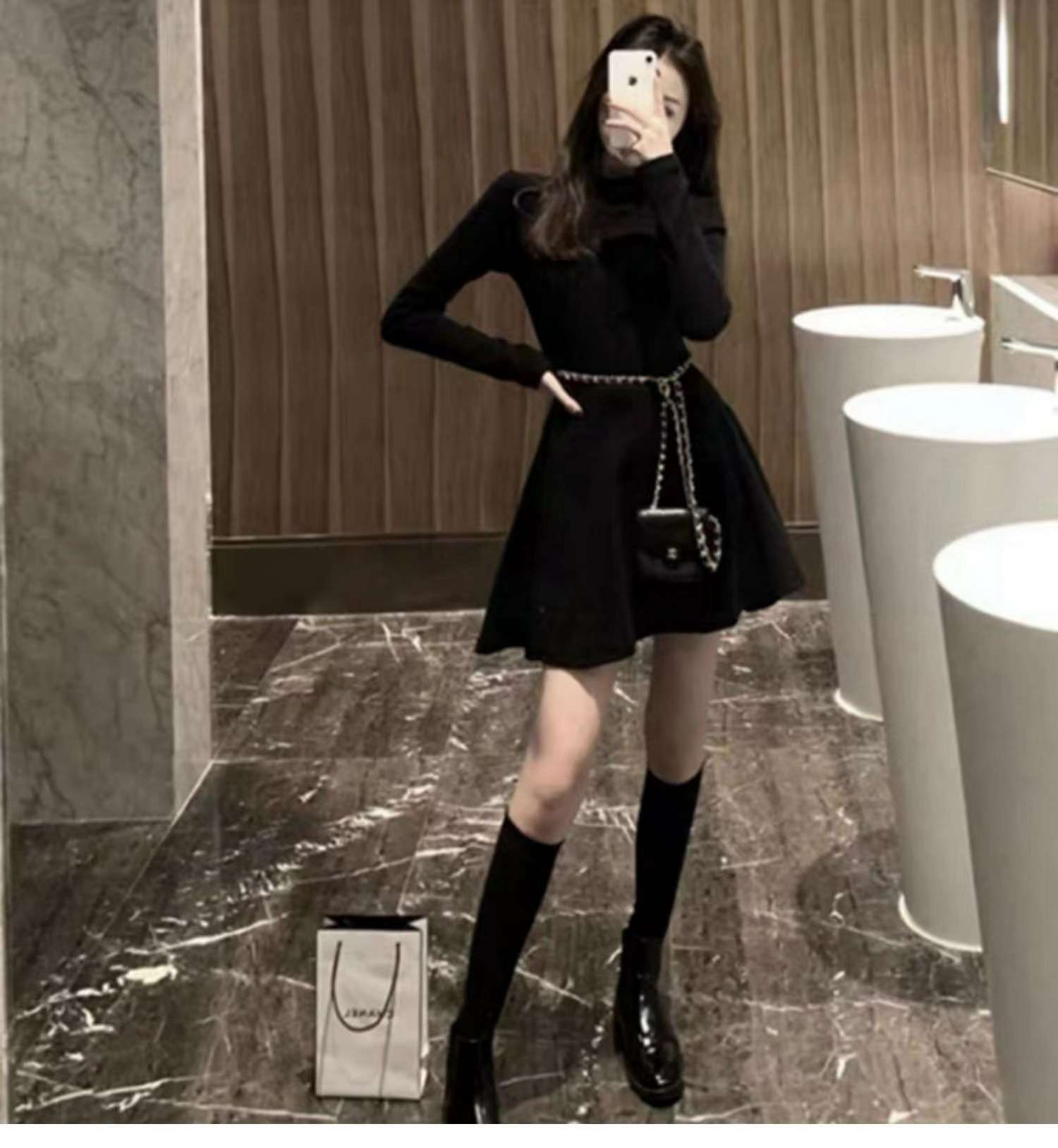 エレガントハイネックフレアワンピース