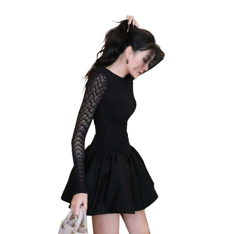 レース袖ミニフレアワンピース