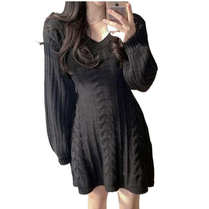 【秋冬コーデ】ケーブル編みニットミニワンピース