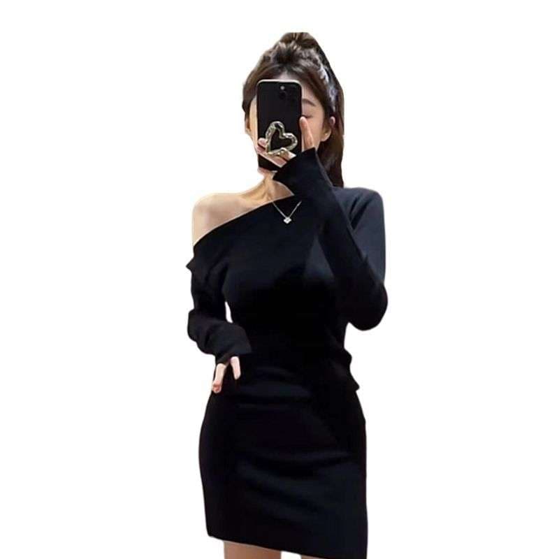 アシメントリーネック タイトミニワンピース