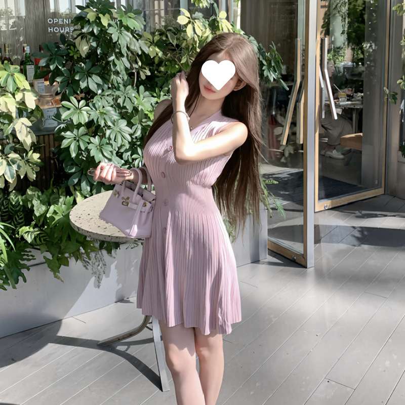 ミニワンピース フリル付きリブニットフレアワンピース